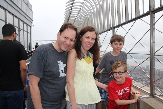 Fabulous New York Family Walking Tour - Starting Point at the Empire State Building for Memorable Photos