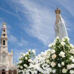 Faith and Heritage: Fátima, Batalha, Nazaré, Óbidos from Lisbon - The Comfort and Convenience of Air-Conditioned Minivan Travel