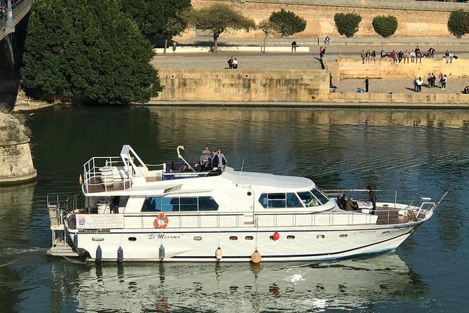Fantastic boat trip with lunch or dinner - Spacious Yacht with Comfort and Style