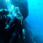 First Experience Scuba Diving - The Role of the Instructors and Small Group Setting