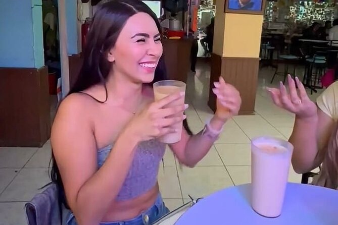 Flavors of the past: A Pre-Hispanic drink tour in Mexico city. - Discover a Unique Pulquería with Live Music and Dancing