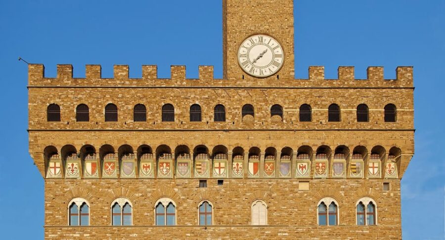 Florence: Arnolfo Tower Climb & Palazzo Vecchio Entry Ticket - The Significance of Palazzo Vecchio in Florences History