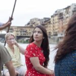 Florence: Authentic Barchetto River Cruise with Wine & Guide - Setting out on a Classic Florentine Gondola: The Vintage Barchetto