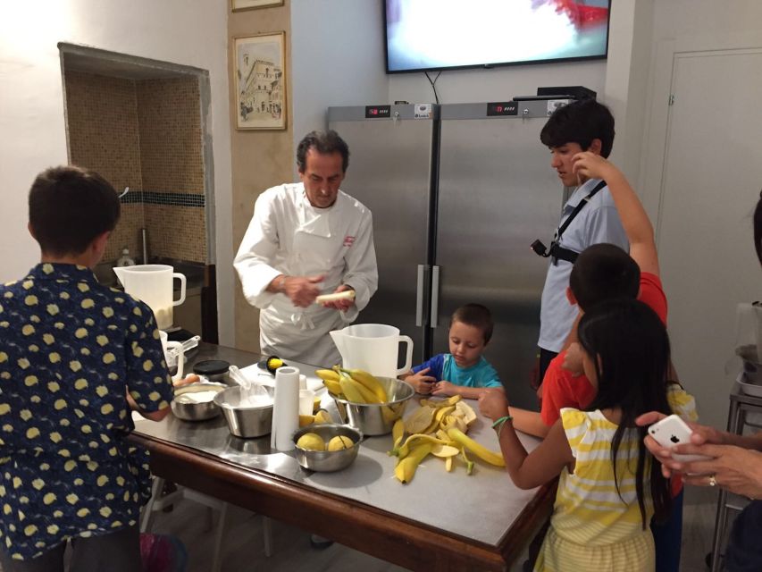 Florence: Gelato Making Class - Starting Point at I Gelati del Bondi: Easy to Find and Convenient
