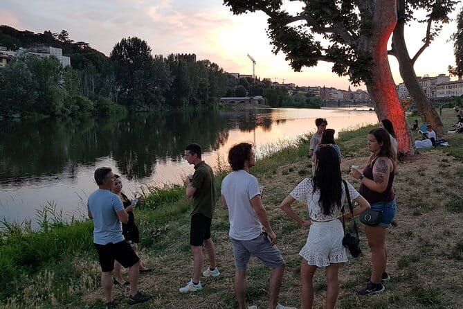 Florence Night Bike Tour with Wine and Aperitivo Picnic included - The Hilltop View from Piazzale Michelangelo