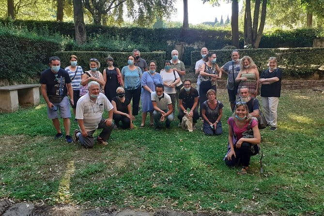Florence Original Experience with a Native Guide - Visiting Piazza della Signoria and Its Statues