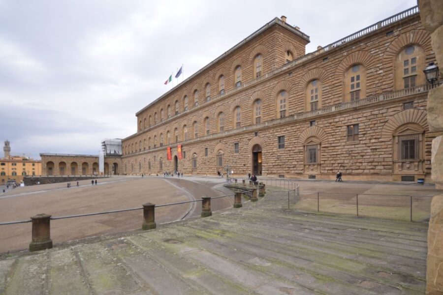 Florence: Pitti Palace and Palatina Gallery Ticket and Tour - Meeting Point and Tour Logistics in Florence