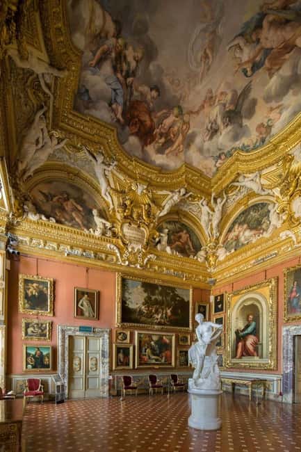 Florence: Pitti Palace Guided Tour With Entry Tickets - Inside the Palatine Gallery: Renaissance Masterpieces