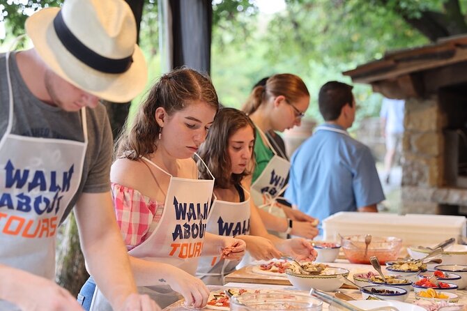 Florence Pizza or Pasta Class with Gelato Making at a Tuscan Farm - Meeting in Florence and Transfer to the Farm