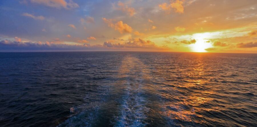 Florida: Emerald Coast Sunset & Dolphin Cruise with Guide - Boarding the Emerald Coast Sunset & Dolphin Cruise