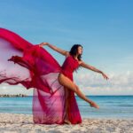 Flying dress photoshoot cancun - The Location and Meeting Point at Cancun’s Beachfront
