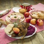 Folklore Dinner with Unlimited Drinks 4course Menu - What Makes the Folklore Dinner in Prague Special?