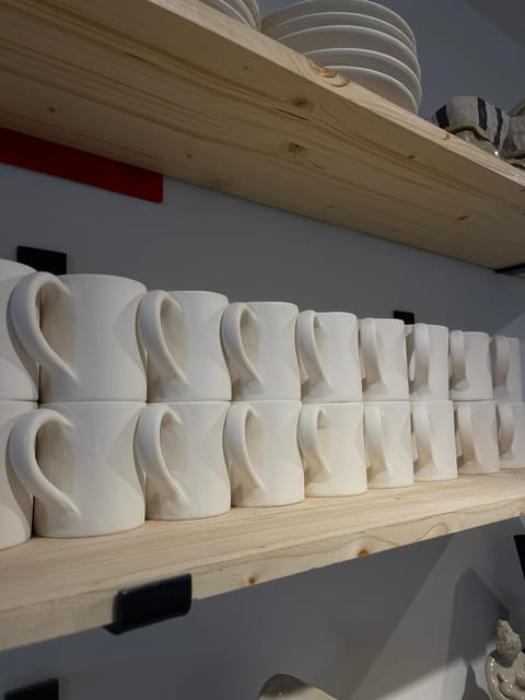 Food Italian Tastings & Pottery Workshop - Pottery Workshop at Sagoma Shop in Lazio