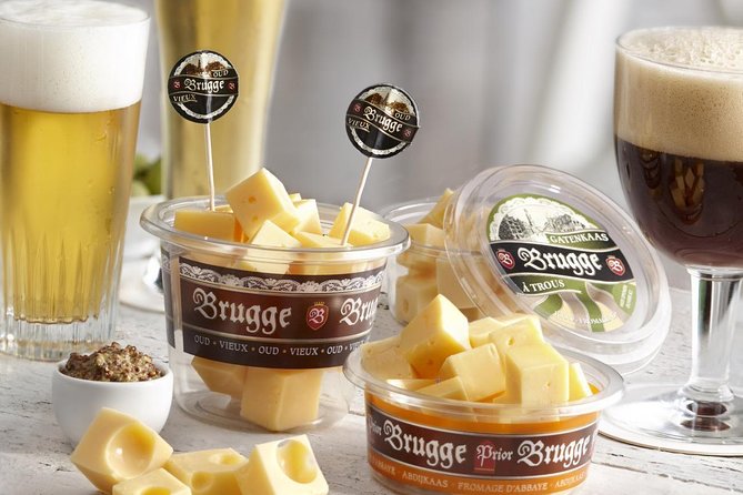 Food tasting & Historical walk - Exploring The Market Square and Its Landmarks