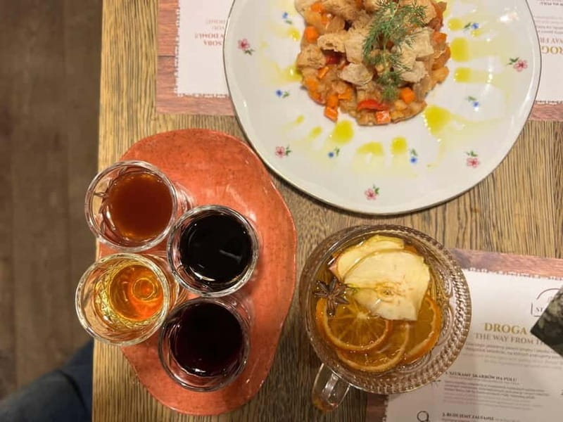 Food Tasting Tour Polish and Kashubian cuisine - Starting Point and Group Details in Gdansk