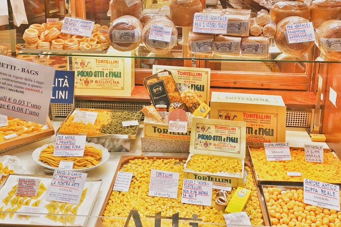 Food Tour Bologna - Chocolate Tasting at the Historic Majani Shop