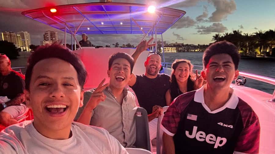 Fort Lauderdale: Nighttime Venice of America Tour - Starting Point at Bahia Mar Resort & Marina