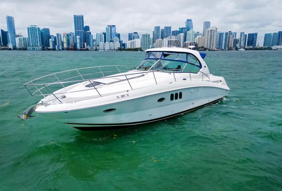 Fort Lauderdale: Private Yacht Cruise - Starting Point and Parking Options at the Fort Lauderdale Marina