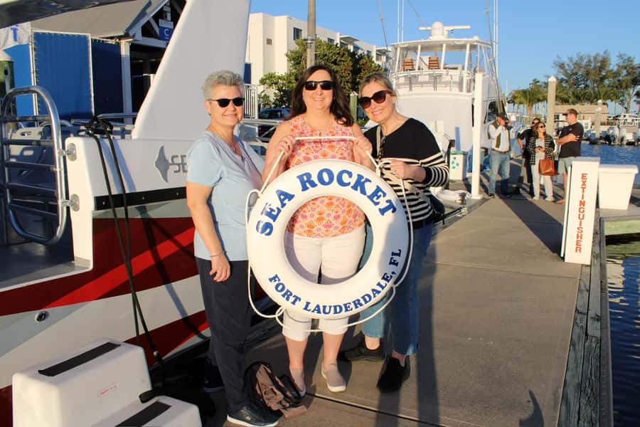 Fort Lauderdale: Sunset Cruise Aboard the Sea Rocket - Meeting Point and Access at Bahia Mar Resort & Marina