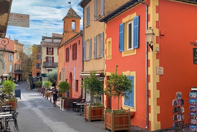 French Riviera West Coast - Cannes, Antibes, Juan les Pins, Biot - Behind the Scenes at a Glass Blowing Factory