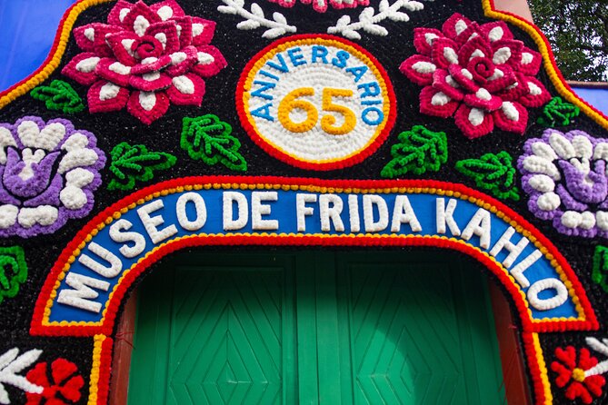 Frida Kahlo Museum with an expert - Starting Point in Coyoacán: Exploring a Historic Mexican Neighborhood