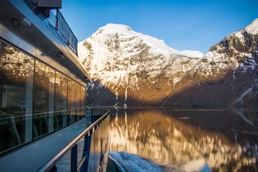 From Ålesund: Winter Fjord Cruise to Geirangerfjord - Starting from Skansekaia: Your Winter Departure Point
