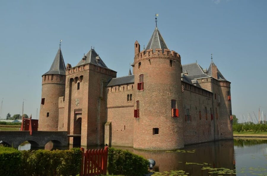 From Amsterdam: Muiderslot and De Haar Castle Tour - Departure and Pickup from Amsterdam