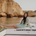 From Armação de Pêra: Private Benagil Caves Sunset Tour - Key Points