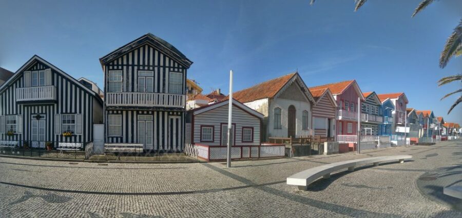 From Aveiro: Barra Beach Lighthouse & Costa Nova Guided Tour - Journey Through Aveiro’s Lagoon and Coastal Formation
