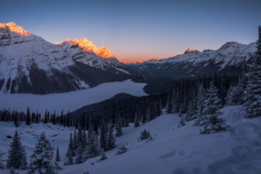 From Banff: Icefields Parkway & Abraham Lake Ice Bubbles - Starting Point and Transportation with Wide Panoramic Views