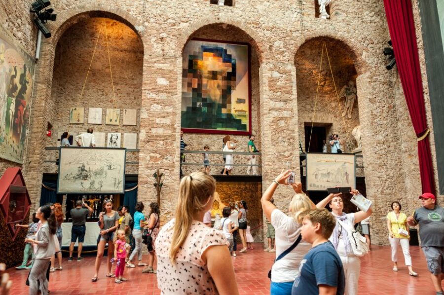 From Barcelona: Girona Guided Tour & Dalí Museum in Figueres - Departure and Transportation Details