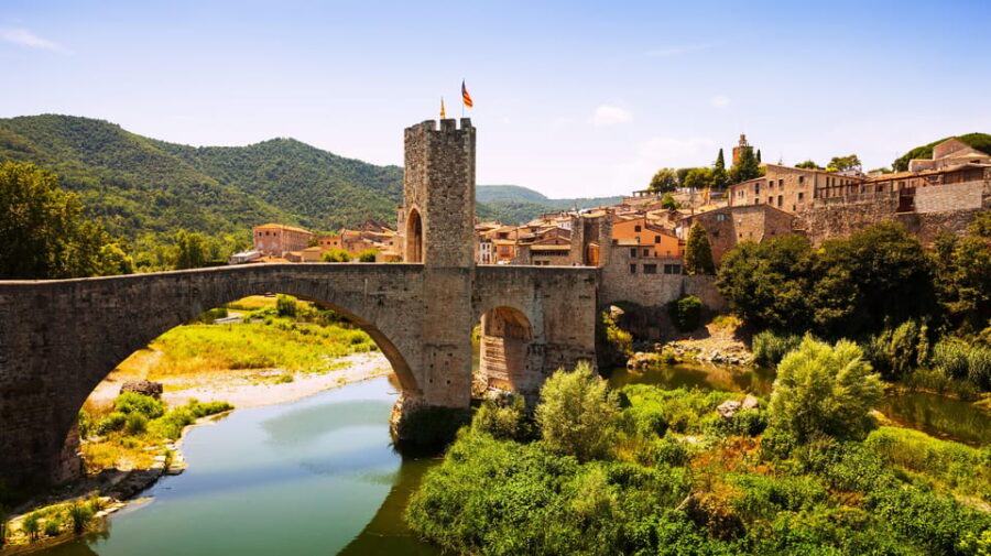 From Barcelona: Private Besalú and Medieval Towns Tour - Convenient Pickup and Scenic Drive from Barcelona
