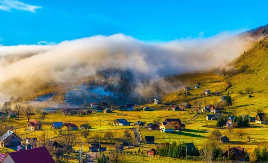 From Bucharest: 3-Day Authentic Romania Escape Tour - The Tour Starts in Bucharest and Transitions to Târgoviște