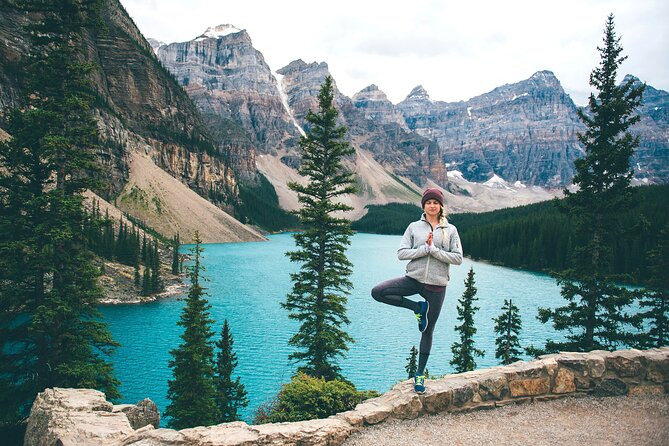 From Calgary Explore Moraine Lake Lake Louise and end in Banff - Experiencing Moraine Lake’s Majestic Views