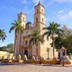 From Cancun: Chichen Itza Day Tour - Starting the Day: Pickup and Transit from Cancun