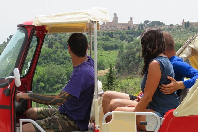From Florence: Exclusive Tuk Tuk & Wine Experience in Tuscany - Starting Point in Florence and Transfer to Chianti
