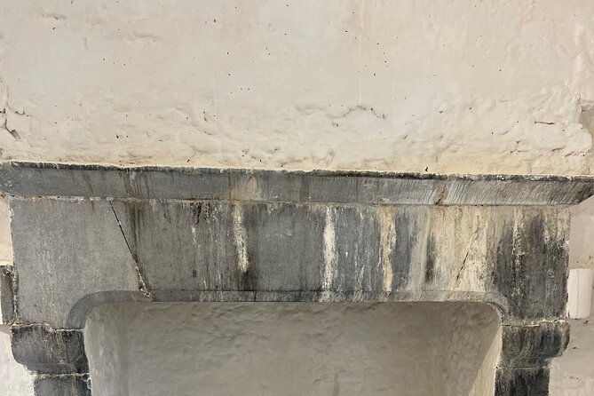 From Galway: Connemara, Kylemore Abbey & Castles 1 Day Tour - Exploring Galway and the First Stop at Oughterard