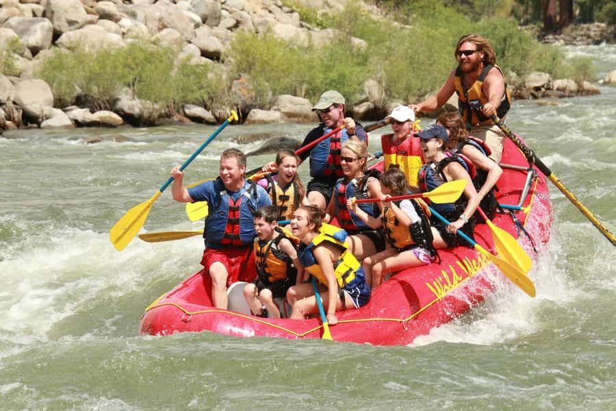 From Gardiner: Yellowstone River Whitewater Rafting & Lunch - Start Point and Easy Check-In in Gardiner