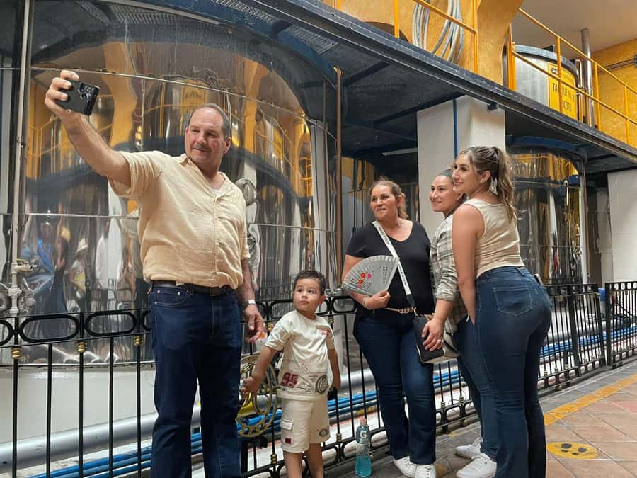 From Guadalajara to Cuervo. Worlds Largest Tequila Factory - Visiting the José Cuervo Factory: The Largest and Oldest in the World