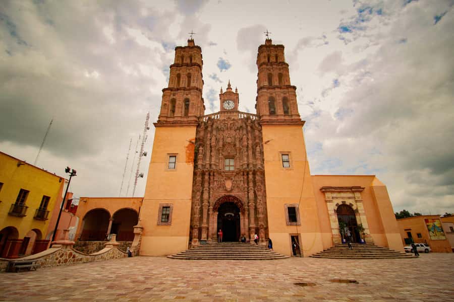 From Guanajuato: Dolores Hidalgo and San Miguel Group Tour - Starting Point and Group Size Limit