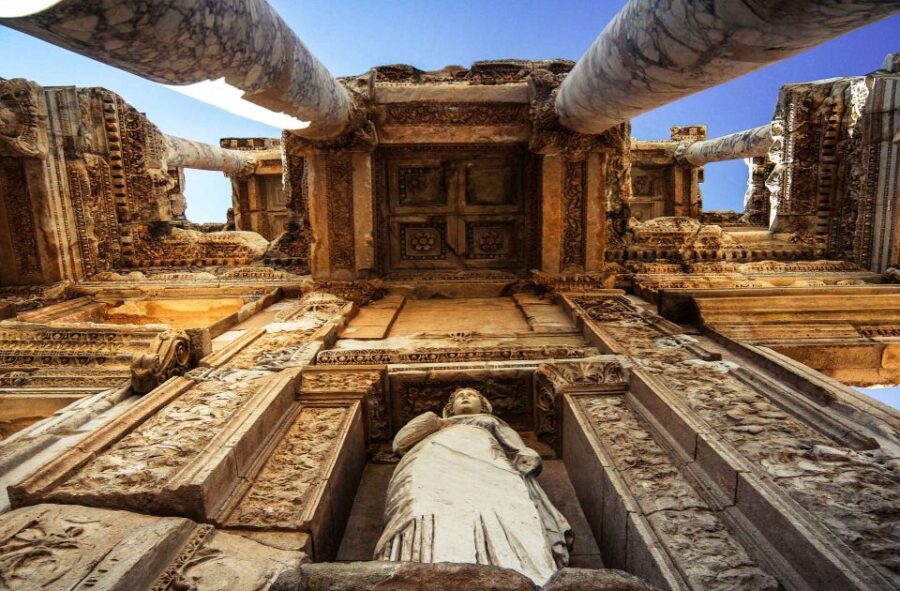 From Izmir: Ephesus Guided Day Trip with Transfer & Lunch - Exploring the Ruins of Ephesus