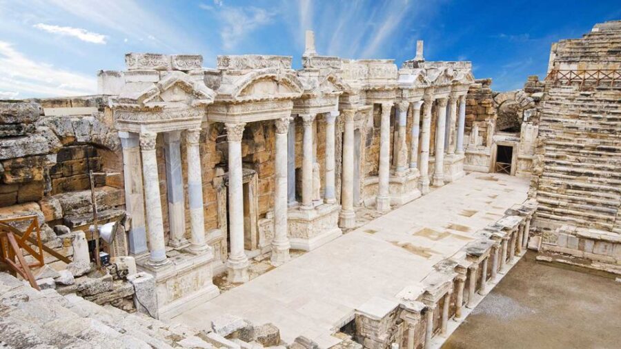 From Izmir: Pamukkale Guided Tour with Lunch - Exploring the Ancient City of Hierapolis