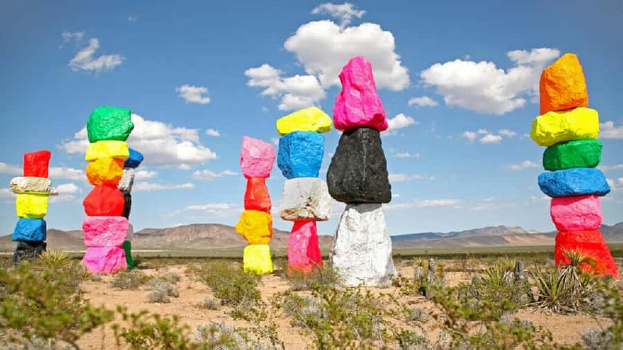 From Las Vegas: Hoover Dam, Boulder City & 7 Magic Mountains - From the Pickup Points to the Scenic Drive