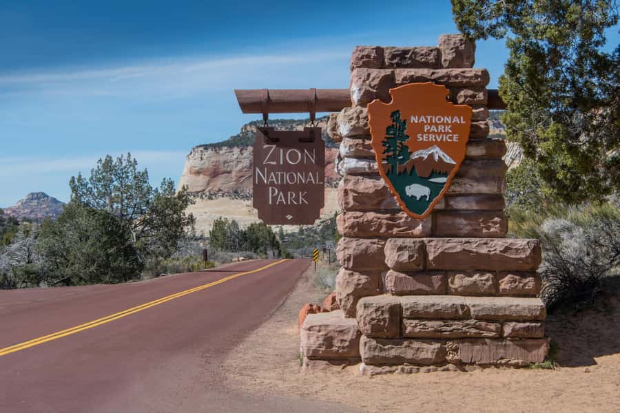From Las Vegas: Zion National Park Day Trip - Scenic Drive Through Southern Utah