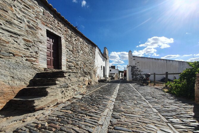 From Lisboa: Évora & Monsaraz Small-Group Full Day Tour - Ascending the Medieval Walls of Monsaraz