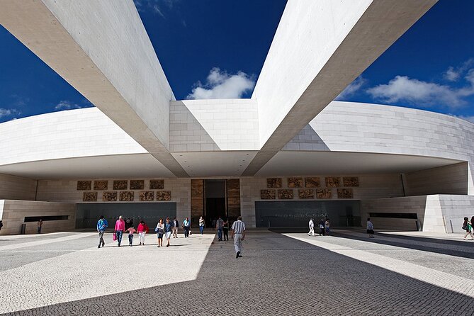 From Lisbon: Sanctuary of Fátima & the Little Shepherds Town - The Guide’s Role and Storytelling Style