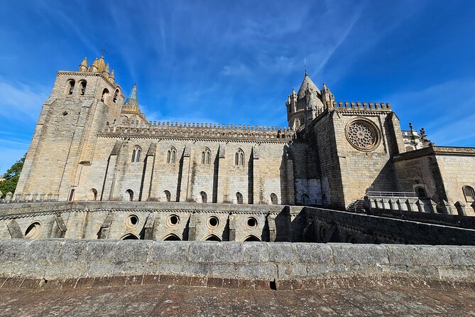From Lisbon to the discovery of Évora and Arraiolos - Discover Évora’s Roman Heritage at the Templo Romano de Évora