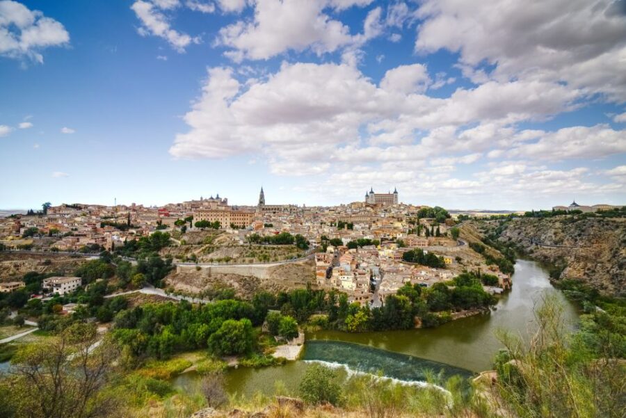 From Madrid: Toledo Guided Day Trip - Departure and Transport from Madrid to Toledo