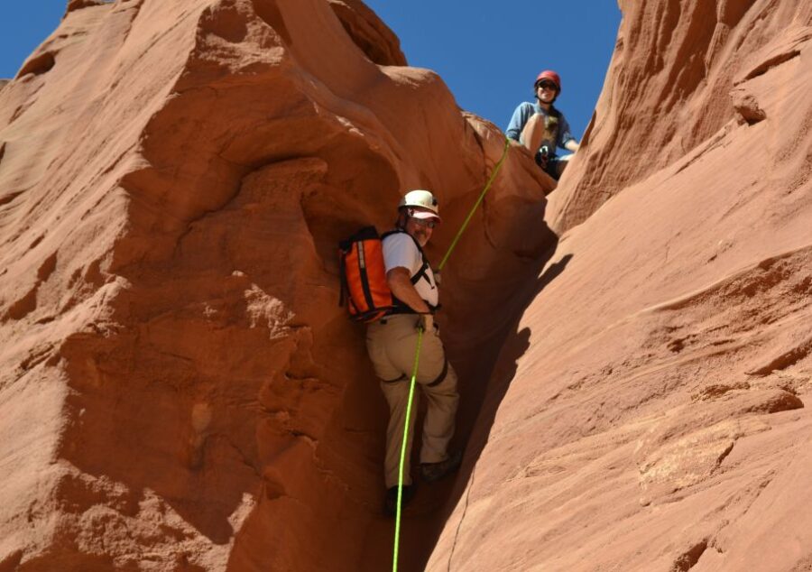 From Moab or Hanksville: North Wash Slot Canyon Experience - Starting Point and Transportation from Moab or Hanksville