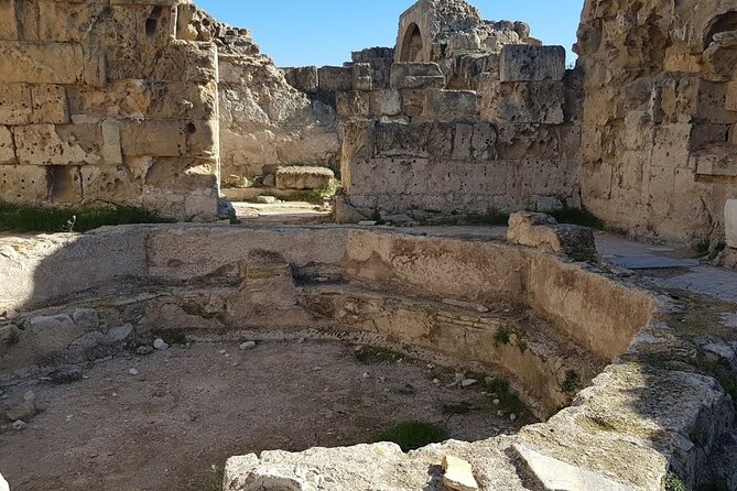 From Nicosia and Kyrenia: Famagusta & Kyrenia as Circular Tour - Exploring Famagusta’s Ghost Town and City Walls